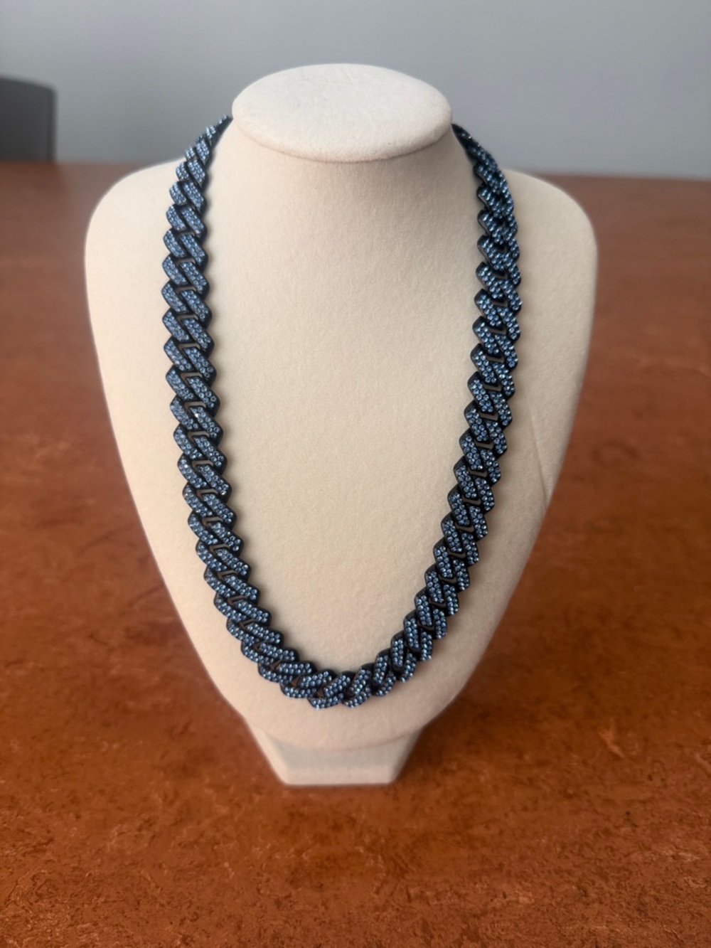 Blue Link Chain w/Black Accents - VVSCZ Jewels - 18 inches